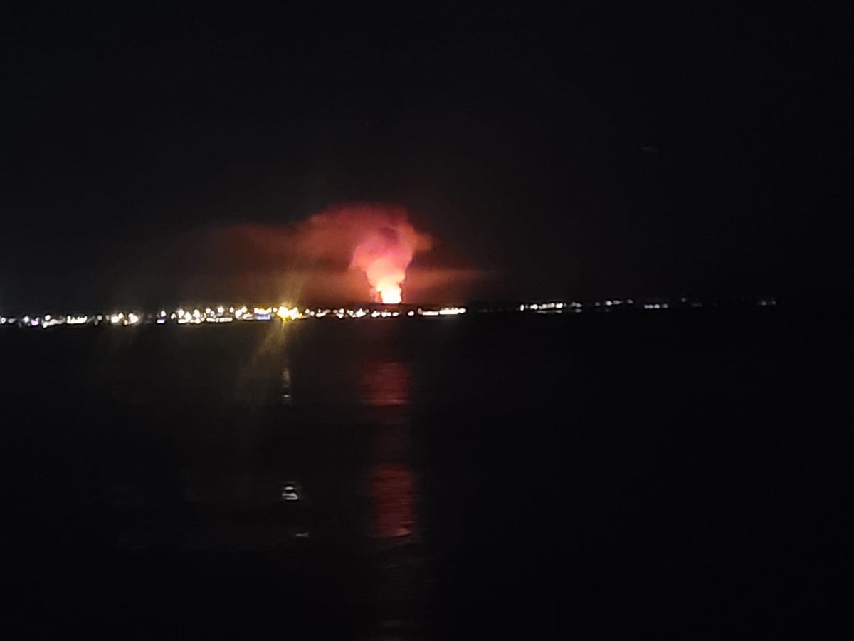 ‼️I dag brøt det ut et nytt vulkanutbrudd på Reykjanes. Norske borgere på eller på vei til Island bes lytte til råd og anvisninger fra islandske myndigheter. 
Byen Grindavík er igjen evakuert.
@almannavarnir @SafeinIceland