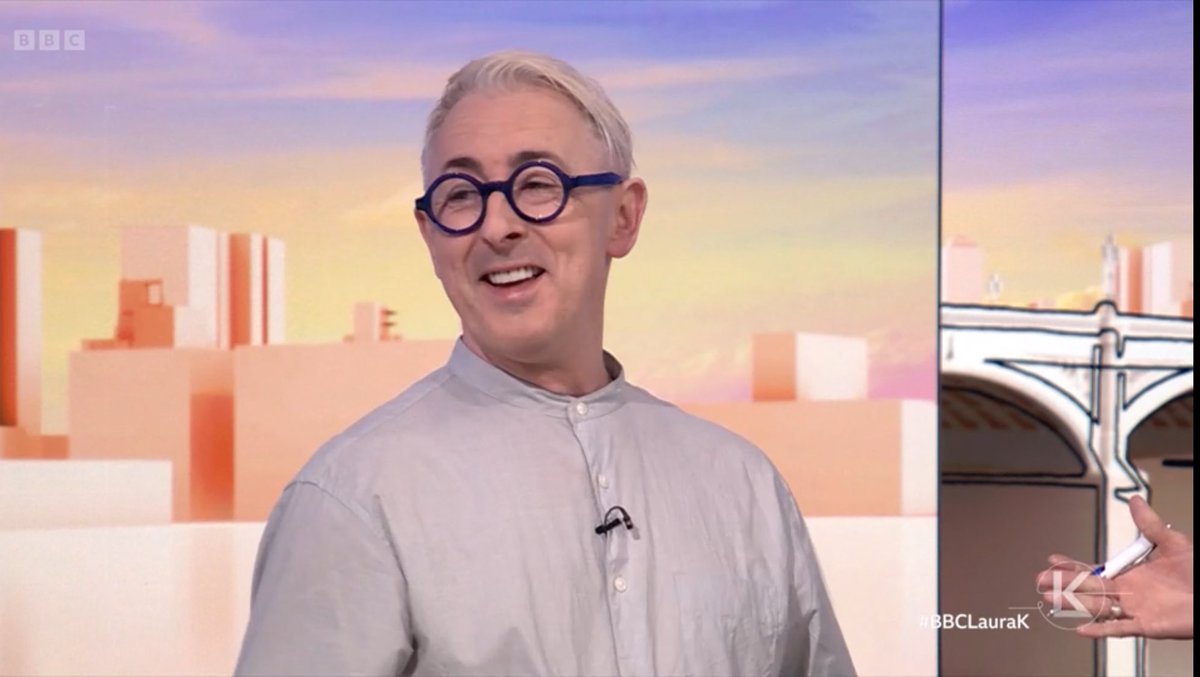 “He’s just spewing out stuff”
Alan Cumming nails modern politics 
#bbclaurak