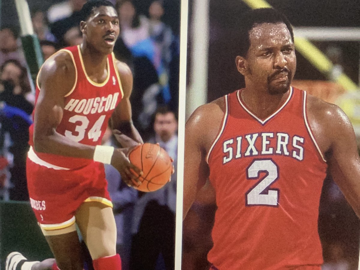 Out of these two legendary NBA Centers who do YOU think is the greater Center: Hakeem Olajuwon or Moses Malone?🧐🔥 Retweet Appreciated!🤩 #NBA #NBA2K24