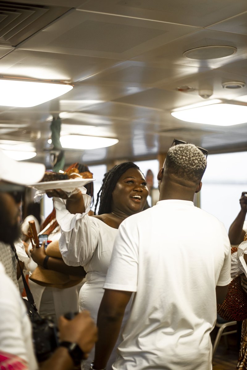dodiworld_gh's tweet photo. Taking you back to the End of Year All White Party by @iamafricanwolf 🥂🎫🛳️ an experience worth sharing @dodiworld_gh 

#dodiworld #akosombo #BlackStars 
#AFCON2024 #Ghana #AFCON https://t.co/MXTsmNIT3q