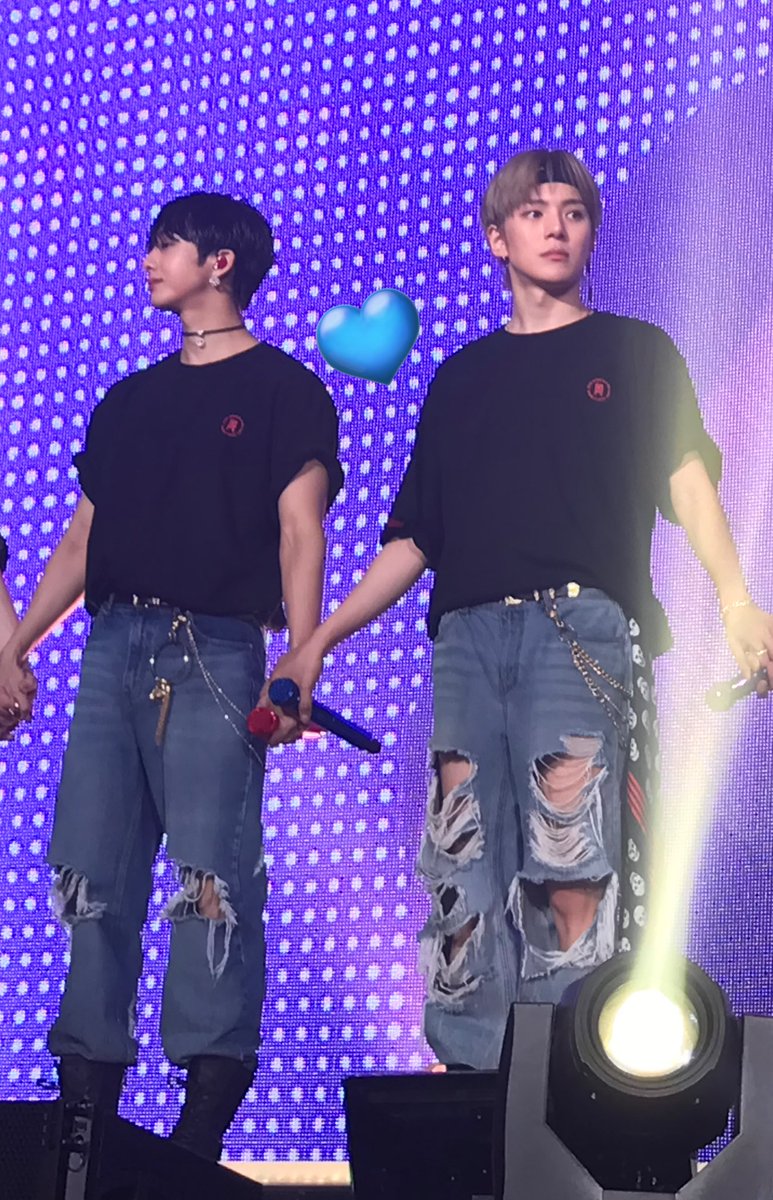 #HBDtoHYUNGWON 
#겨울의따뜻한선물_형원데이
형원아 생일축하해💚💙