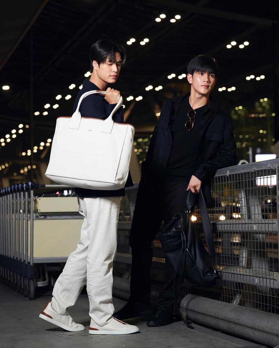 ForSupFourth's tweet photo. Gemini Fourth ready for take off ✈️
#ZEGNAxGeminiFourth
#ZEGNAFW24 @Zegna 

2024-01-14
[Update Reels IG] mensfolio

@tawattannn
#Fourthnattawat #โฟร์ทณัฐวรรธน์ https://t.co/LkwDCD4chI