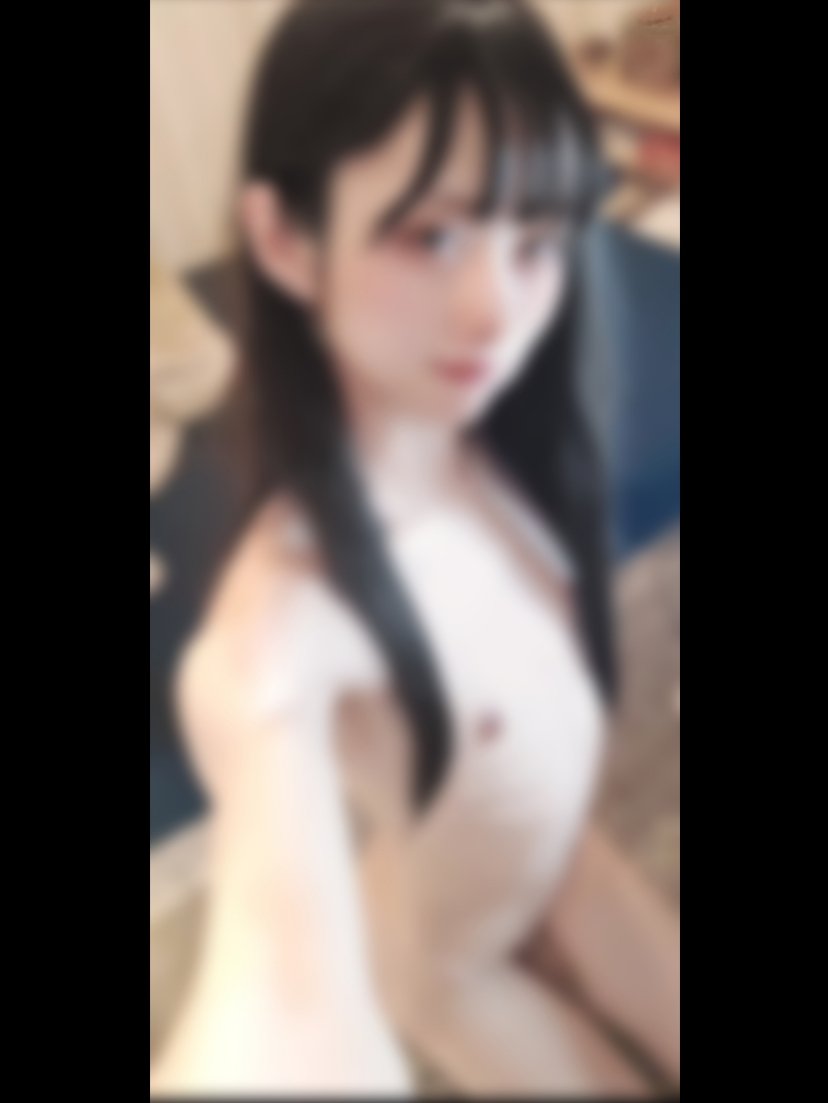 このツイートをRTと私の事をフォローしてくれてる方の中から10名にこの写真プレゼント🎁♡