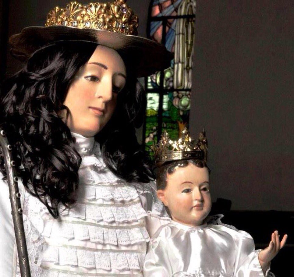 Hoy celebramos en Venezuela a Nuestra Divina Pastora. Patrona de Lara.

La Divina Pastora, o Madre del Buen Pastor, representa a la Bienaventurada Virgen María como la pastora celestial.