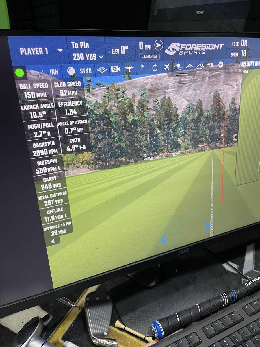 Can’t beat data 🤓 and a great way to practice when it’s bloody freezing outside. Yes this is boasting about 3/4 swings I made that were decent but I don’t care, got the bug back again. Great use of £20 <a href="/gbellgolf/">Graeme Bell</a> as always thanks! Bring on April/May time ⛳️
