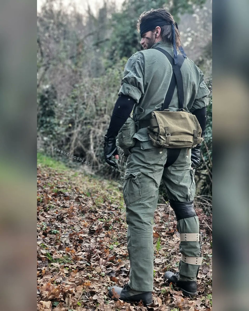 SambuzCosplay's tweet photo. I never left, I was just hiding... stay
tuned
#MGS3 🐍
(I didn't have the courage to edit the photo, I liked it that way)

#mgsremake #mgs3snakeeater #snake #Metalgearsolid #bigboss #snakecosplay #metalgearsolid3 #bigbosscosplay #mgsremake
#snakeeater https://t.co/4rqQO0pZRI
