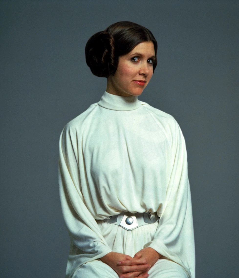 TarpCPH's tweet photo. Kæmpe Star Wars-vibe fra Dronning Mary. https://t.co/uTGv1kEaVa