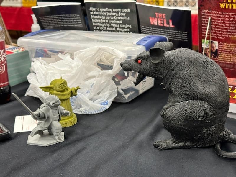 DuaneECoffill's tweet photo. From last Saturday at the New England Toy &amp; Winter Record Show in Kittery, Maine, at the Lions Club. #HorrorCommunity #mainewriter #HorrorFamily #Horrorfam #writerscommunity #writerslift https://t.co/xzK0NdIYSO