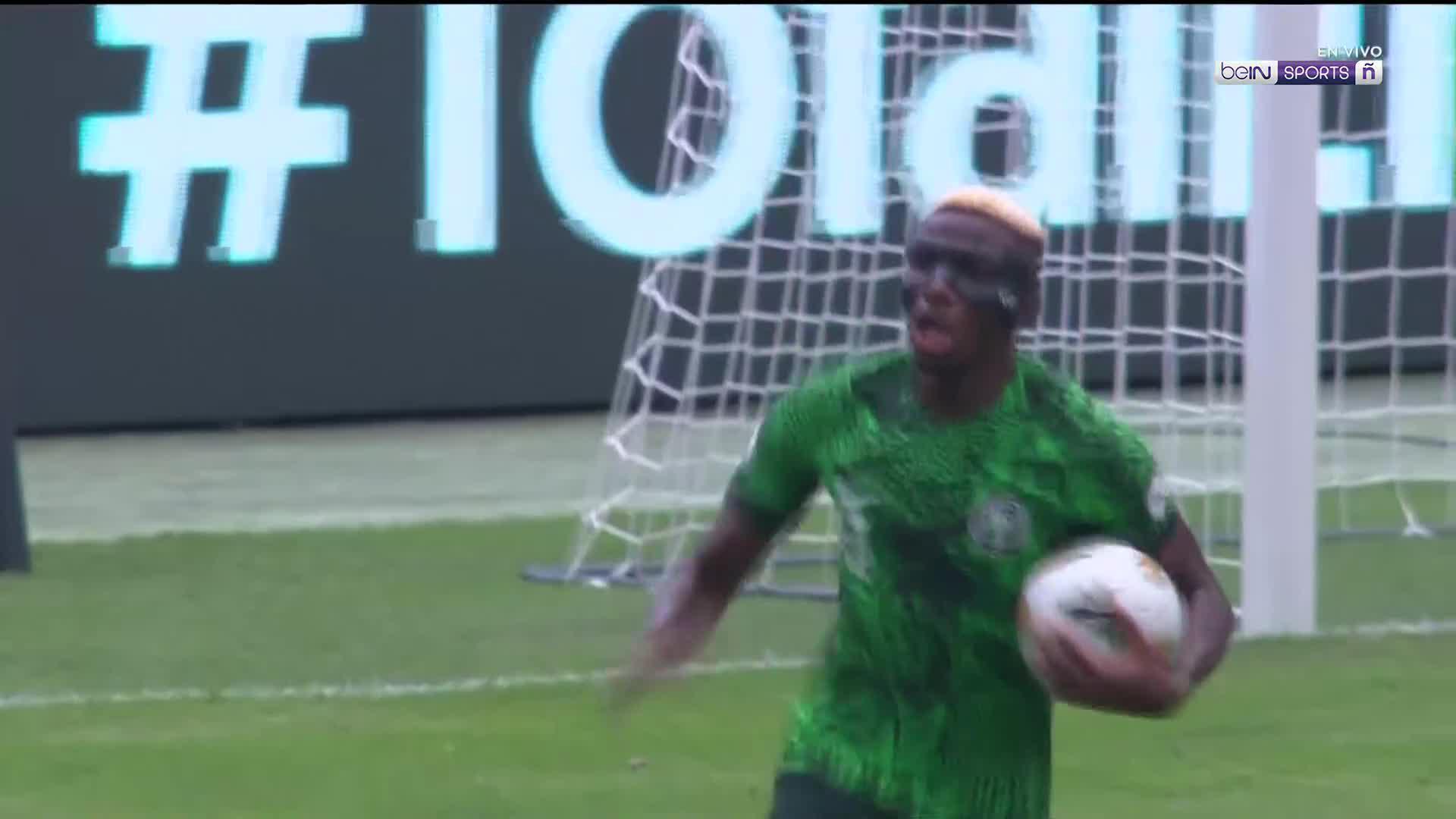 Victor Osimhen rights back and has Nigeria’s first goal of #AFCON2023 🎥 @ESbeINSPORTS