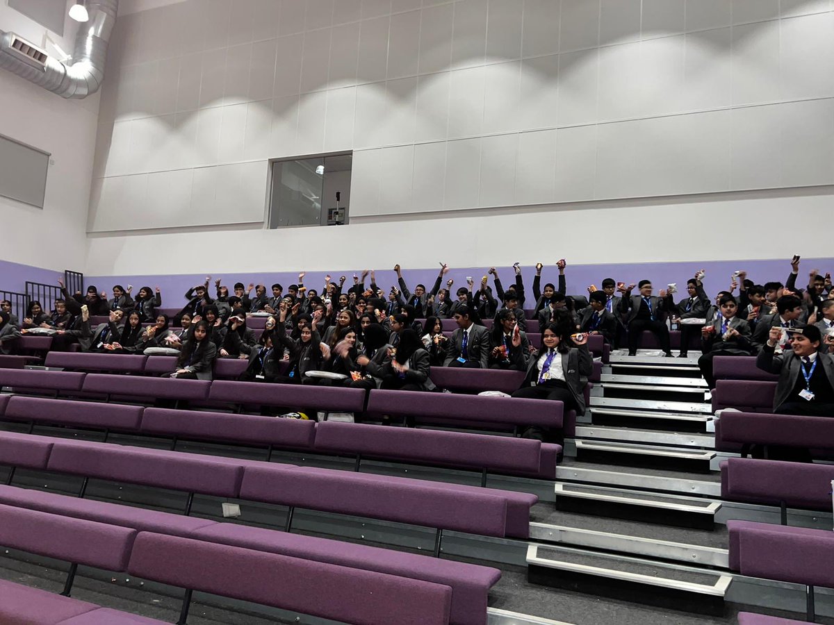 Year7DCO's tweet photo. Determination, Integrity &amp; Trust identified week upon week, with students ensuring they strive for success through relentless focus! #Happiness #Recognition #PrizeWinners #TeamYear7 https://t.co/sgBedZumiw