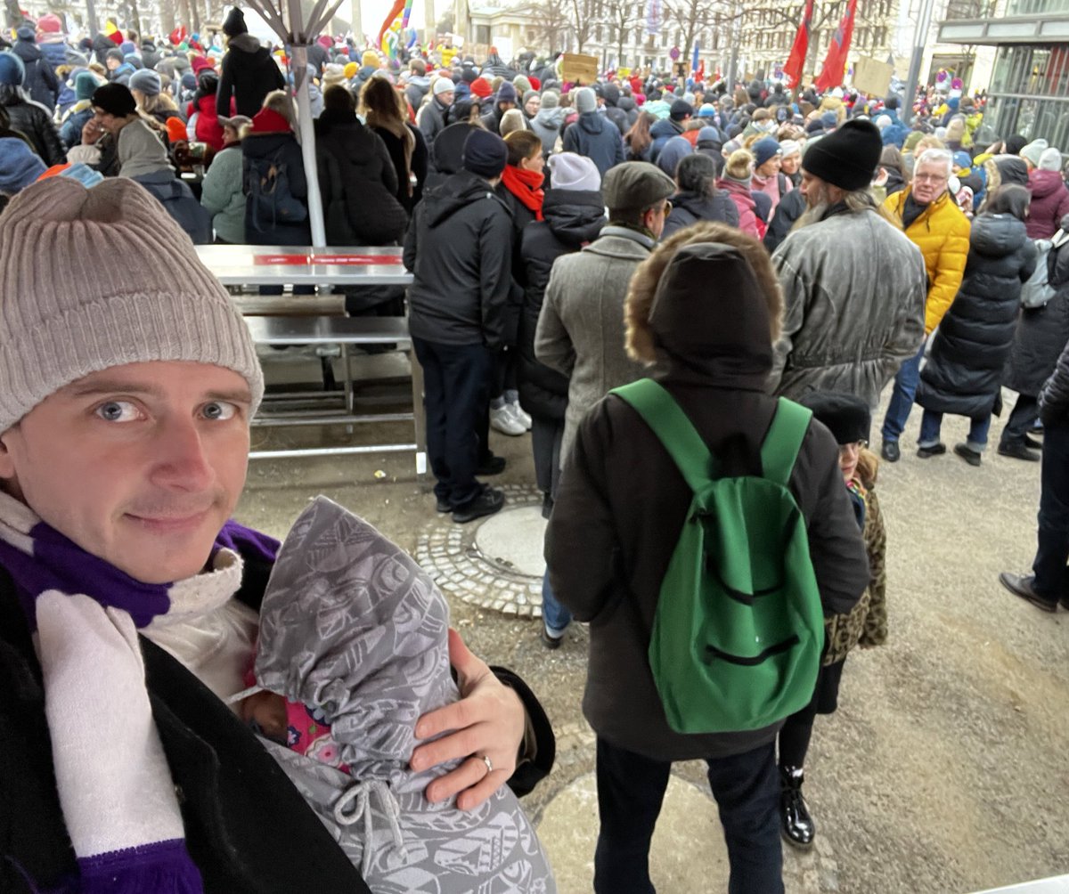 Fabio Scharfenberg 💉💉💉 tweet media