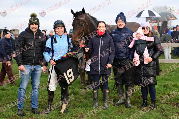 OLD TOM MORRIS @robjames86 are impressive winners of the 5YO Geldings Maiden at Turtulla PTP see all the action at healyracing.ie