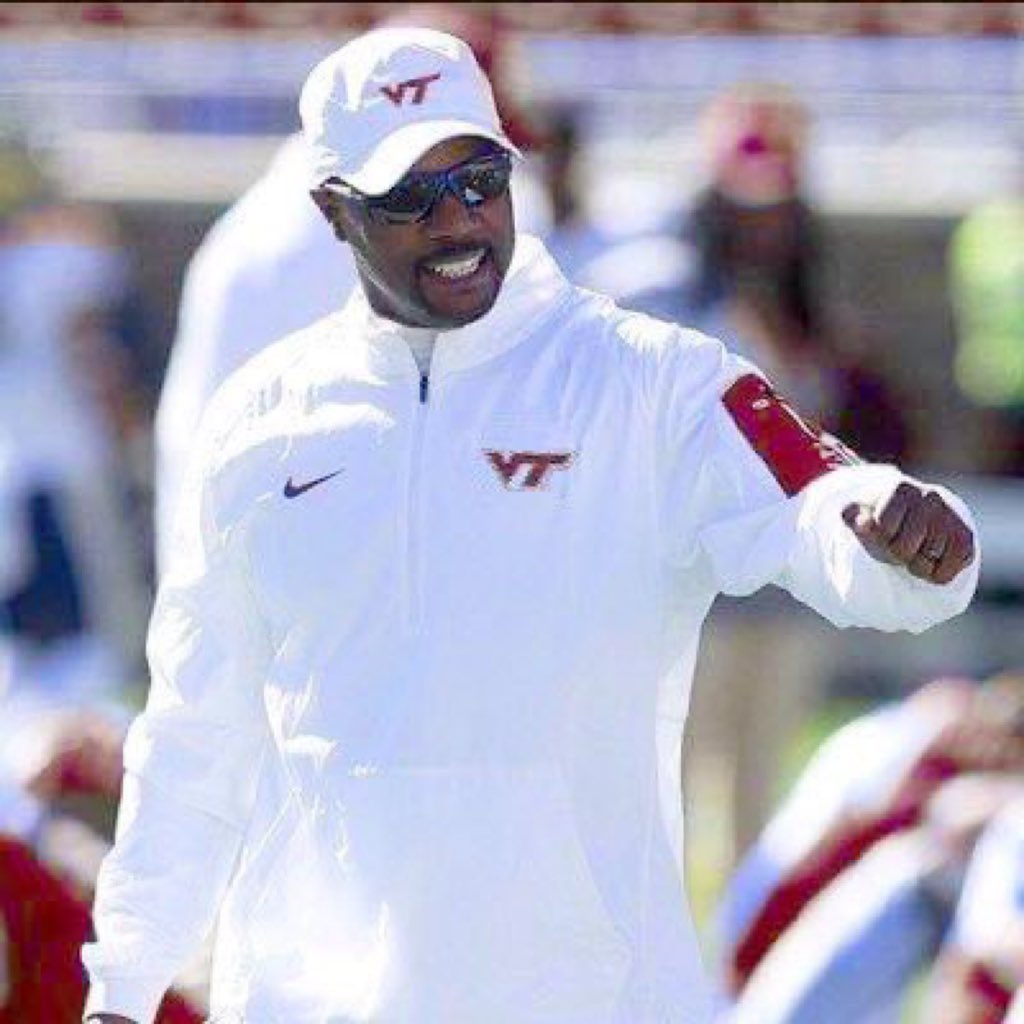 Derek Jones tweet media