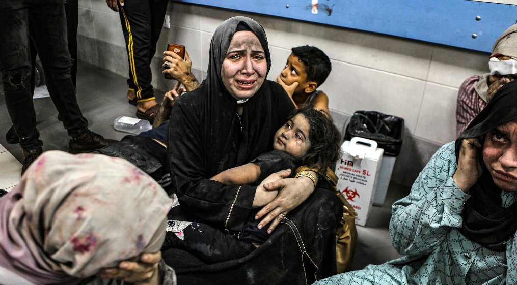 AJEnglish's tweet photo. Israel’s war on Gaza: 100 days of death and suffering.

— in pictures https://t.co/Pt5gfxwPWu https://t.co/bVxPtSXyNZ