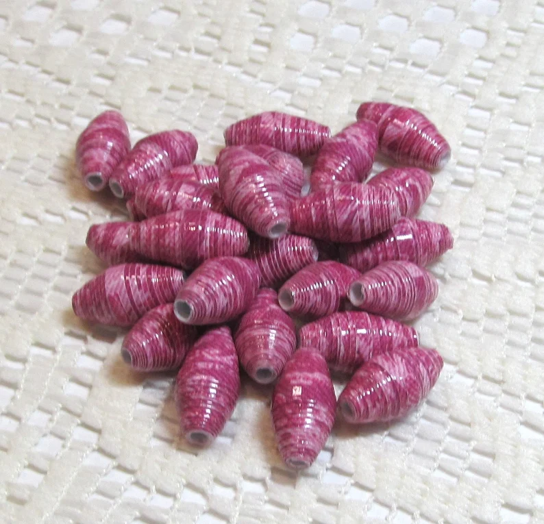 paperbeadboutiq's tweet photo. Paper Beads, Loose Handmade, Jewelry Making Supplies, Craft Supplies, Pink Floral on Pink https://t.co/xWseBcExnF via @Etsy #springbeads #floralbeads #paperbeads #jewelrymakingbeads #craftbeads https://t.co/JLas1KhfY5