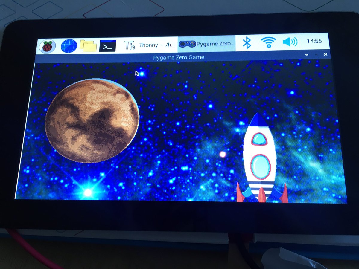 Yorks_STEAM's tweet image. Doing a little bit of #python coding in #PygameZero with @musicandwords book #MissionPython on my new touchscreen.