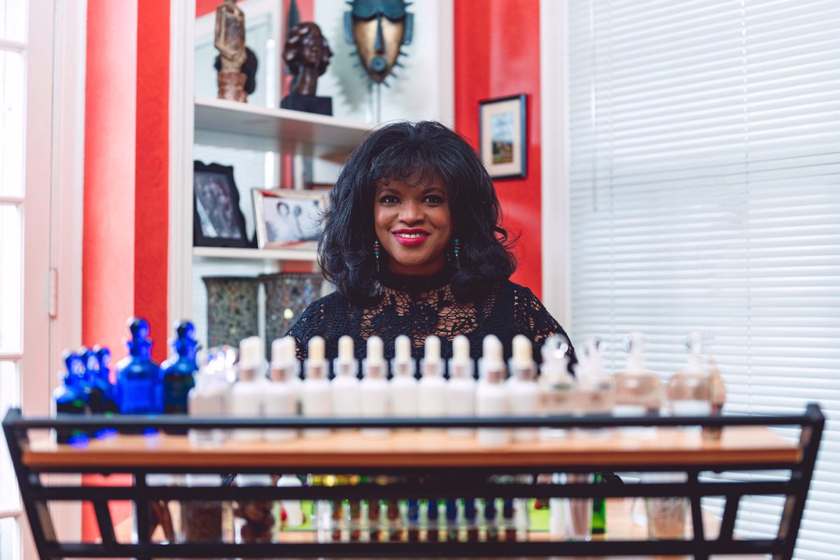 Easing into 2024 with great expectation. 
Expanding FragranTed's mission of bringing exquisite scent experiences to the curious and culture conscious across the world.

Sign up for our newsletter to know about our fragrant happenings. bit.ly/FragranTed_new…

#tereeswestern