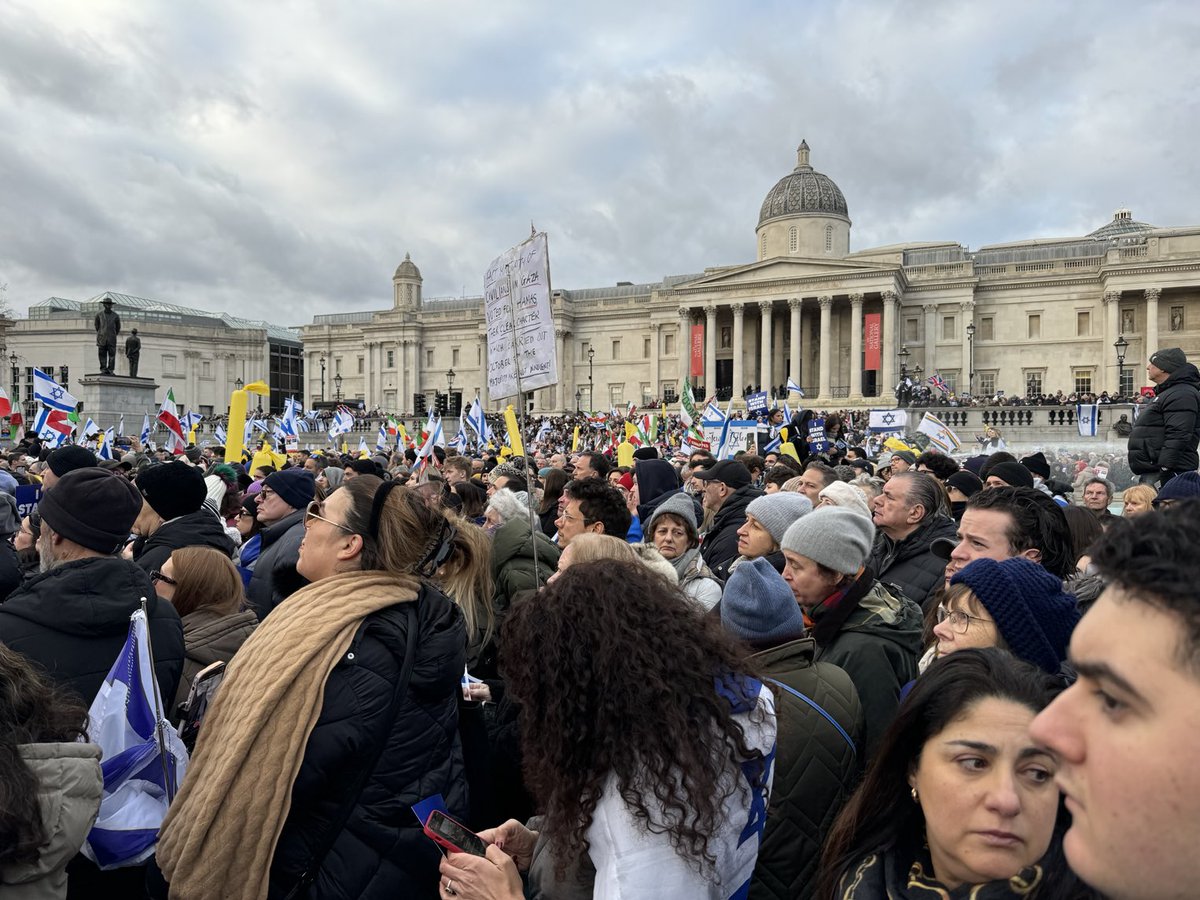toadmeister's tweet photo. Good turn out at the Stand For Israel event in Trafalgar Square. Proud to be here. https://t.co/djevbSOBXB