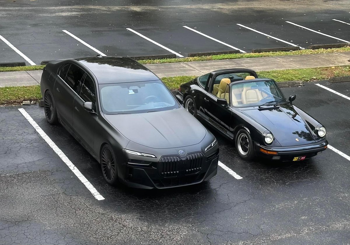 Lo del tamaño de los coches...
(📸Gil Cohen)