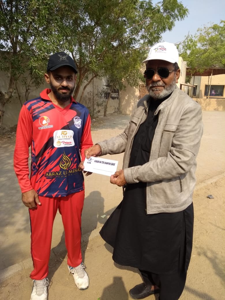 Chaudry_77's tweet photo. Thankss to ALMIGHTY ALLAH
won the match & got Man of the Match Award from our owner Mr. Zaheer.. 💚💚
#KMCL #ComtecAssociates https://t.co/6mxqQLIcVN