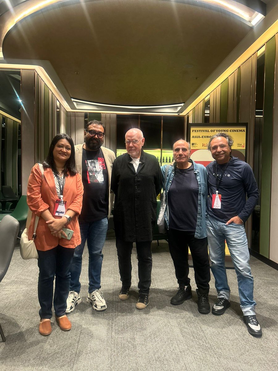 deemelinda's tweet photo. Once again a memorable time with @anuragkashyap72 who attended @aeyfilmfest with his recent Festival success #Kennedy and for a dialogue masterclass. Here in pic with #MarcoMueller, #AmirNaderi &amp; the lead of #TheRunner(1984) - Madjij Niroumand-all grown up,with the same smile https://t.co/qneZYoE3zB