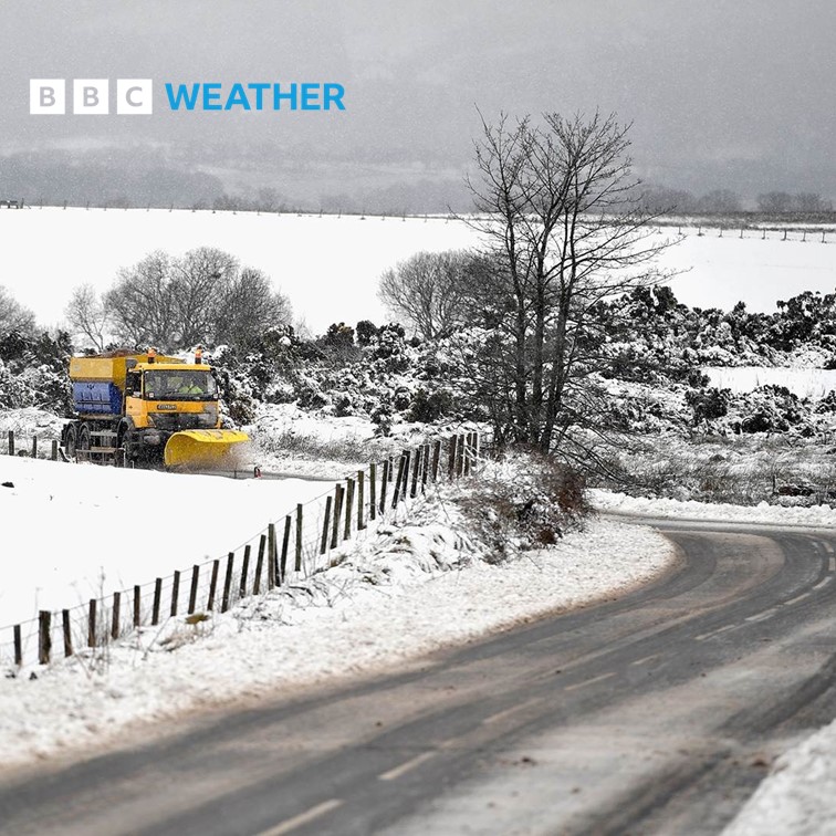 bbcweather's tweet photo. Met Office weather warnings for snow and ice are in force today, stay across the latest details  https://t.co/ZRjCE0EDtH https://t.co/S1wJLqIn0U
