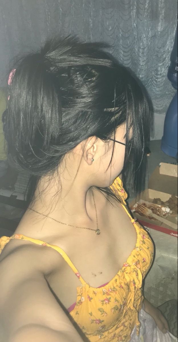 retweet if you want a free anime nudy (serious)

t.me/jasminezone