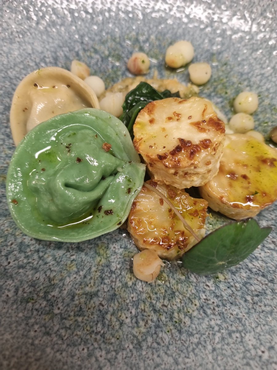 Steve West tweet media