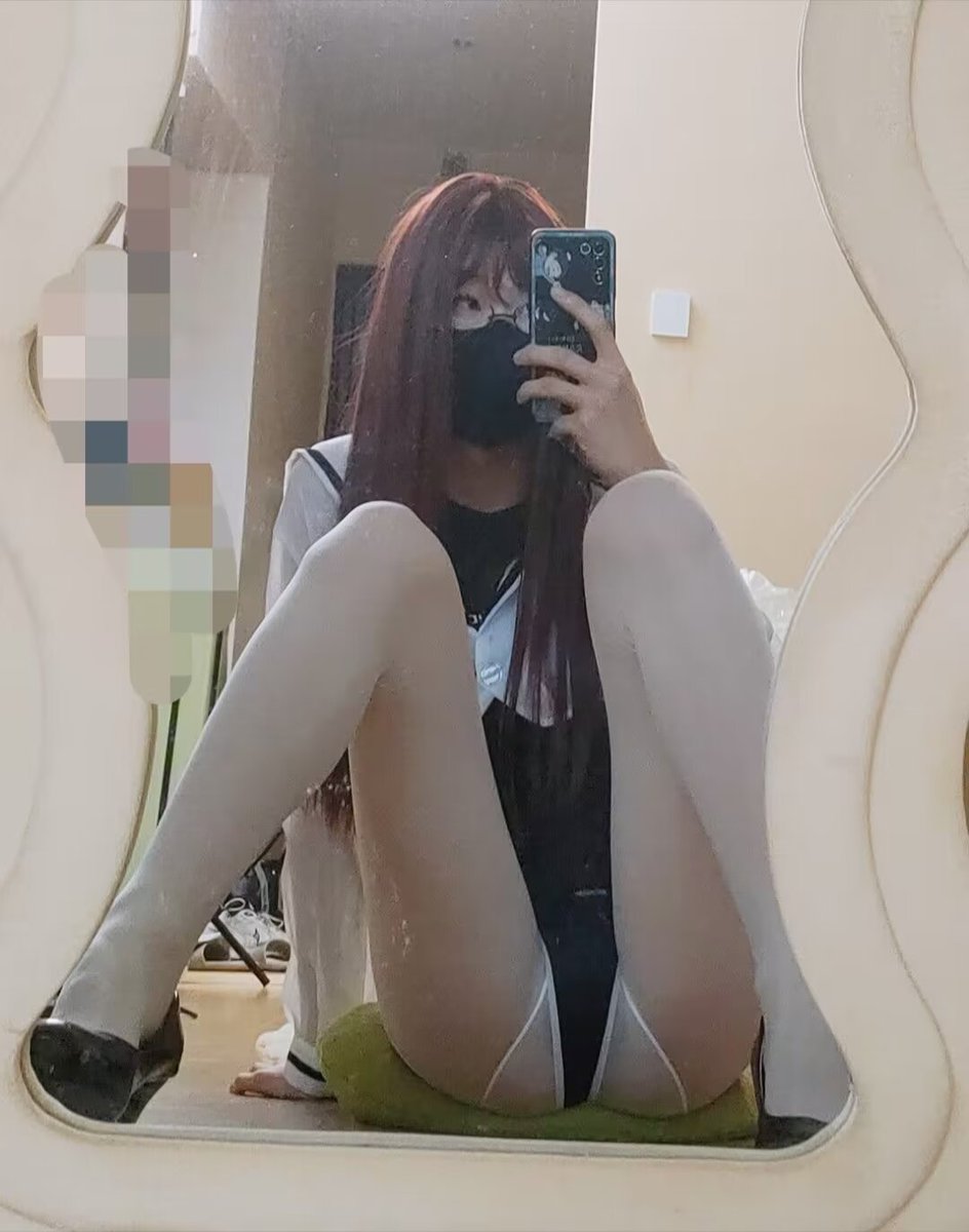 nanhe_9170's tweet photo. 海月姬太强了😋
#伪娘 #男の娘 https://t.co/b4wIuMWFON