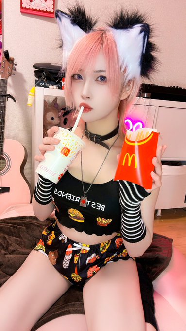 コスプレイヤーぽにょ皇子のTwitter画像4