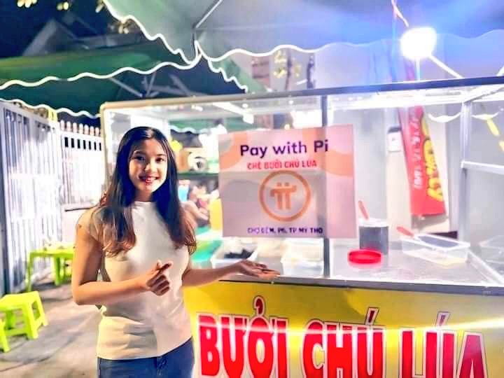 KhudheyN's tweet photo. Visit the 100% Pi exchange shop and join to supporting the vibrant community. Indulge in delicious, appealing food while experiencing the convenience of modern exchange methods. Witness the bright future of Pi at Night Market, P6, My Tho City. #PiNetwork
#SupportPi
#Web3 https://t.co/eWr73YgCgL