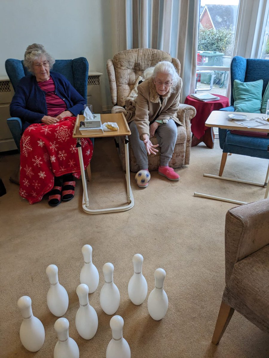 Classic Carers tweet media