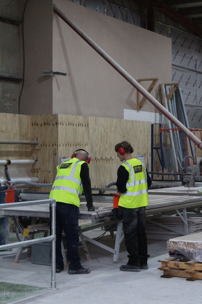 DrywallProCut's tweet photo. With #DrywallProCut's pre-made components, you can experience precision, efficiency, and the highest quality standards.
Our #OffSiteManufacturing delivers tailor-made components for fast & easy installation. Learn more: https://t.co/4NdYo4deU1
#Construction #PreMadeDrywall https://t.co/19BNJLVd2G