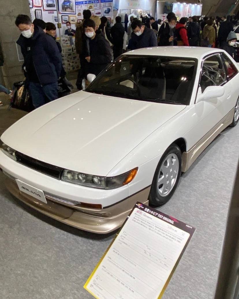 TIST_Automobile's tweet photo. オートサロン終了しました！
シルビア大盛況でした❗
会場で見に来てくださった方、ありがとうございました❗#筑波研究学園専門学校　#整備士国家資格　＃自動車整備大学校　#自動車整備　#自動車整備専門学校　#板金　#塗装　#自動車修理　#自動車整備士　#国家資格整備士　#メカニック　#tist https://t.co/D9xme0M6KV