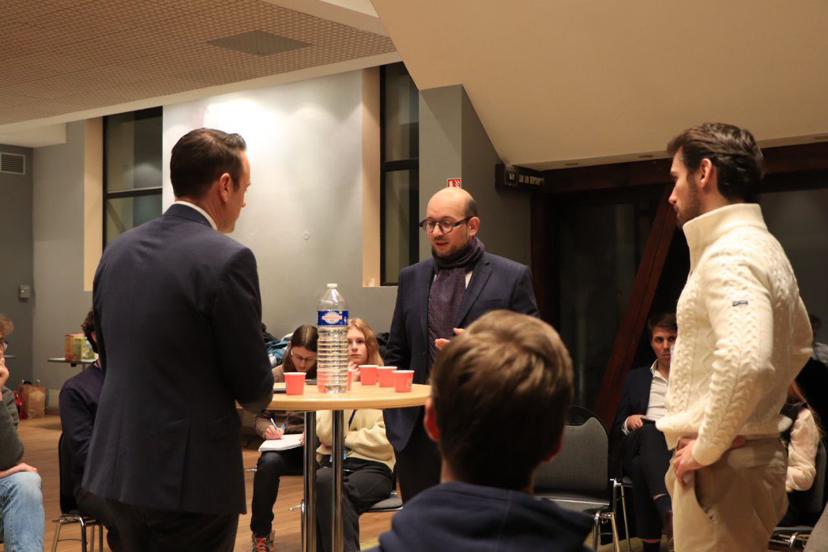 Lr_Jeremy's tweet photo. 📌 #InterJAM - Grand Est
Ravi d’accueillir l’interJAM Grand Est à Forbach.
🚀 Je salue ces jeunes porteurs des valeurs françaises et européennes, engagés pour la démocratie et les idées, s'opposant à l'obscurantisme et au repli sur soi. https://t.co/yyACXcYAfd