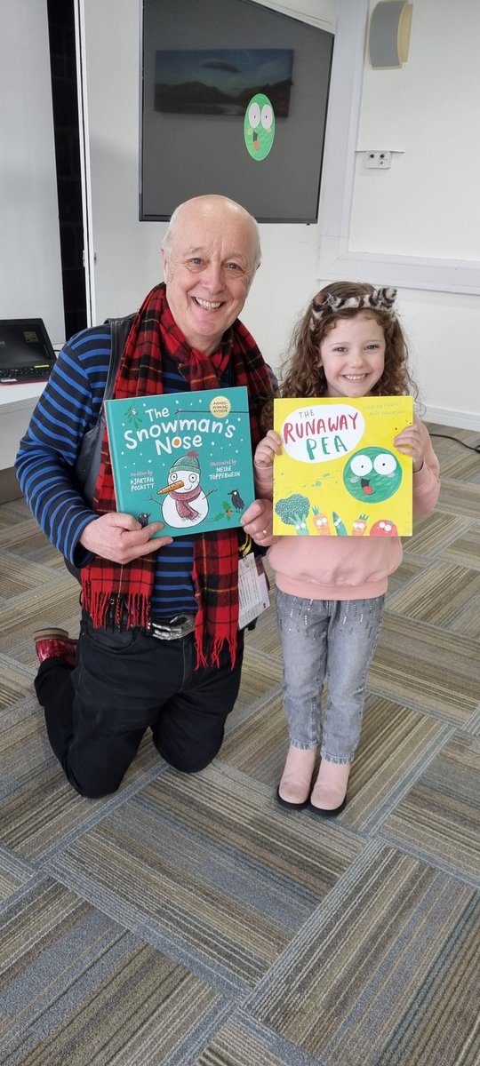 Lindsey_A_Lewis's tweet photo. That smile speaks volumes!
Thank you @KjartanPoskitt
#RunawayPea https://t.co/szFiIANUnY