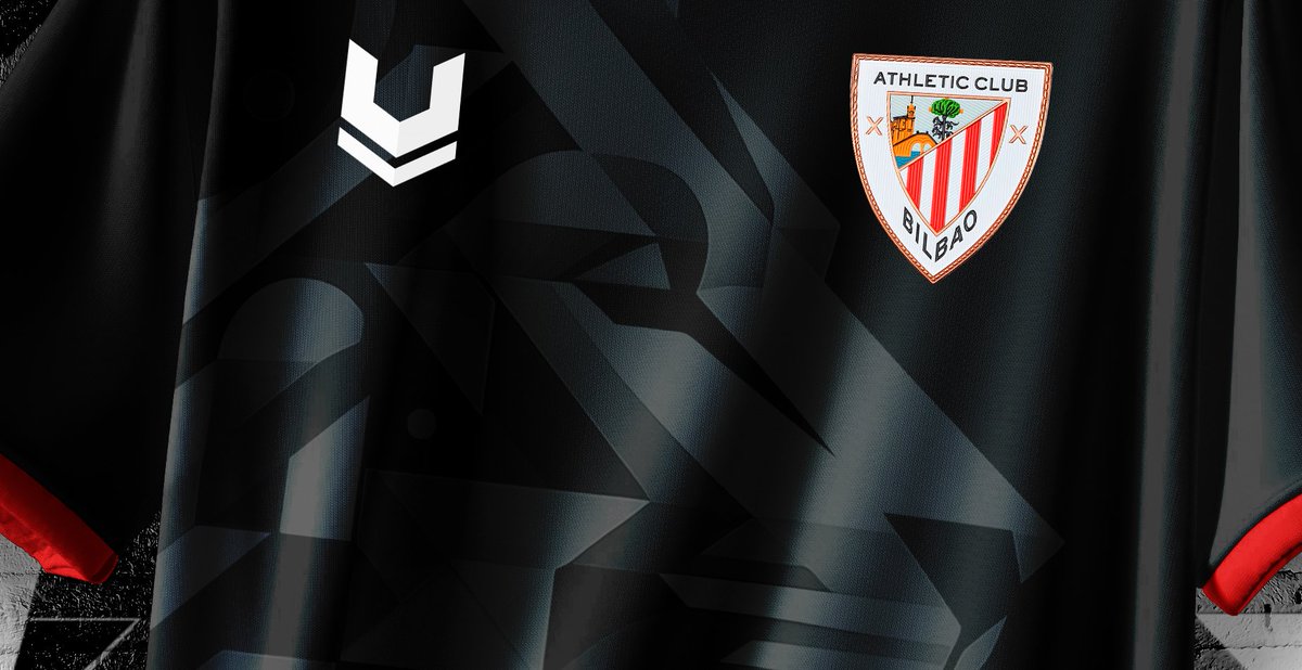 🦁La fuerza del león🦁

🔄Me regalas tu RT??🔄

👕 Hoy os traigo un diseño simple, camiseta negra con un león de fondo con pretinas y cuello rojo.

❓❔ Os gusta??