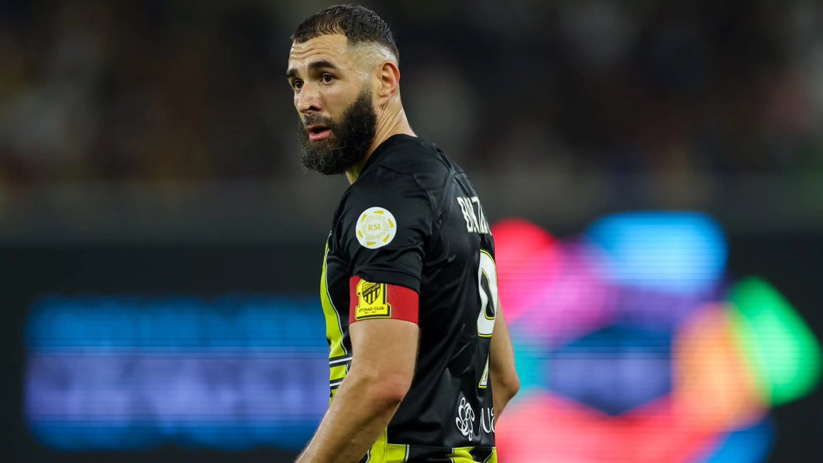 mufcMPB's tweet photo. 🚨 Manchester United are exploring a 6-month loan deal for Al Ittihad striker Karim Benzema. #MUFC [@Javier_EPP via @caughtoffside] https://t.co/6iaSQen186