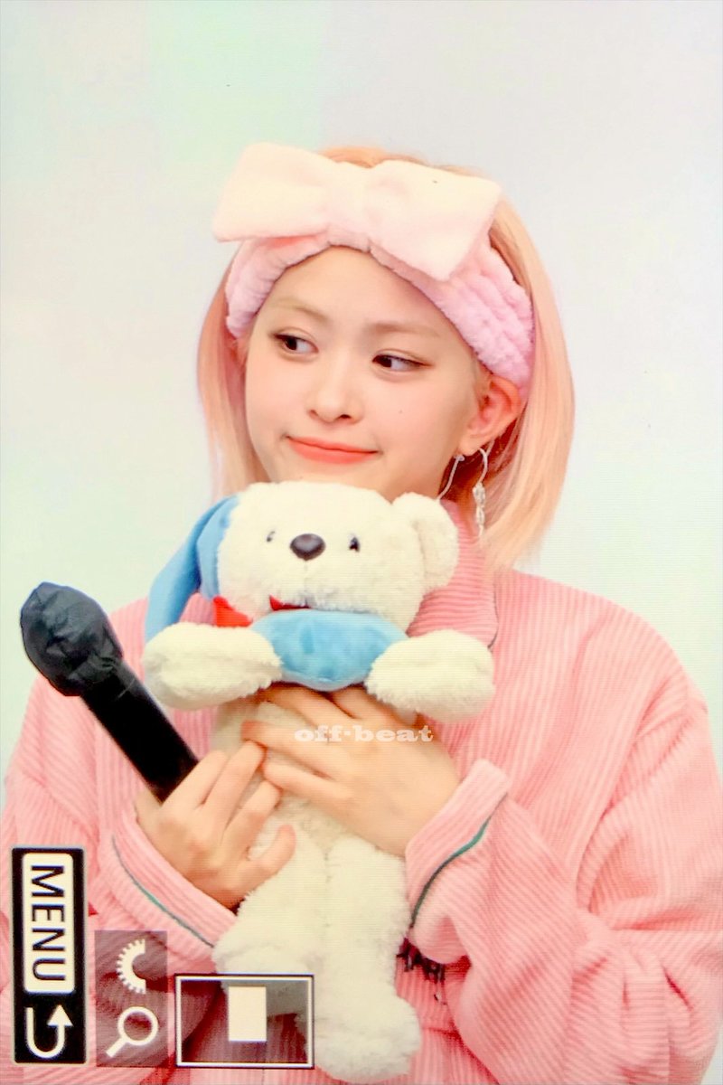Offbeat_RJ's tweet photo. 240114 아오‼️‼️‼️ #ITZY #있지 #RYUJIN #류진 @ITZYofficial https://t.co/j24An9A2gF