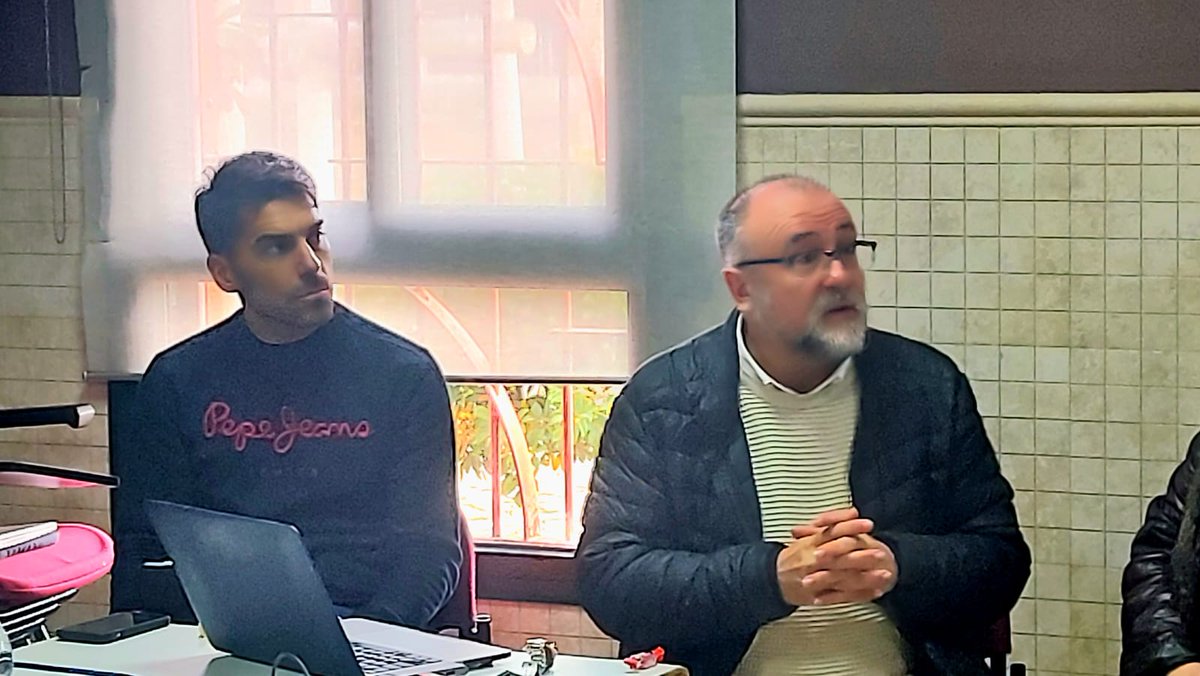 ACGMalaga's tweet photo. Ayer tuvimos formación sobre Primer Anuncio, de la mano de José Antonio Cano, consiliario nacional de ACG y Javier Ramos, responsable nacional de #Cuatro40.
Gracias por esta formación que nos recuerda a Jesús en el evangelio de hoy "Ven y verás"
#Acganunciar #Cuatro40 https://t.co/Z4veRlPrVu