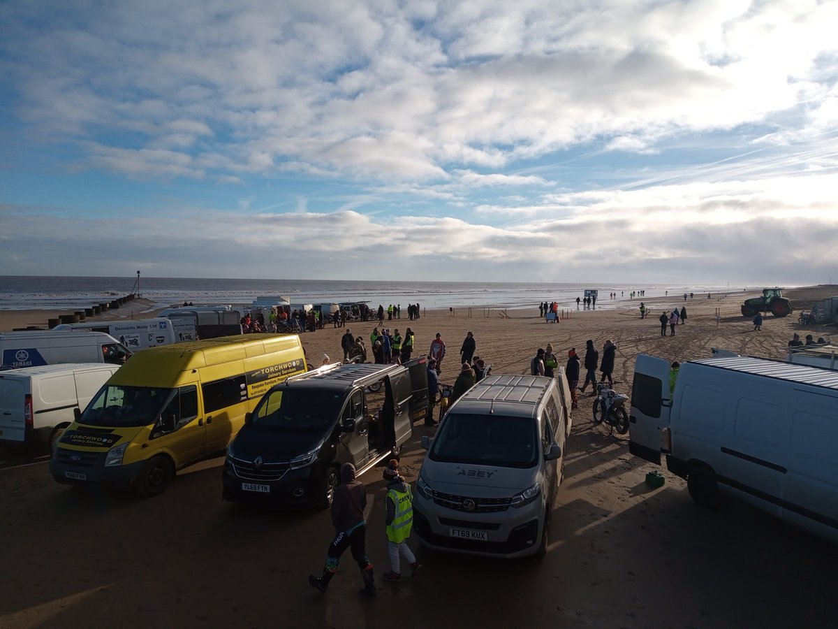 vinnynolan's tweet photo. Bit of a difference for my sporting day today. It's #SandRacing #mablethorpe #LetsGoRacing #Motorsport #OnTheHop https://t.co/M5xByKsZB2