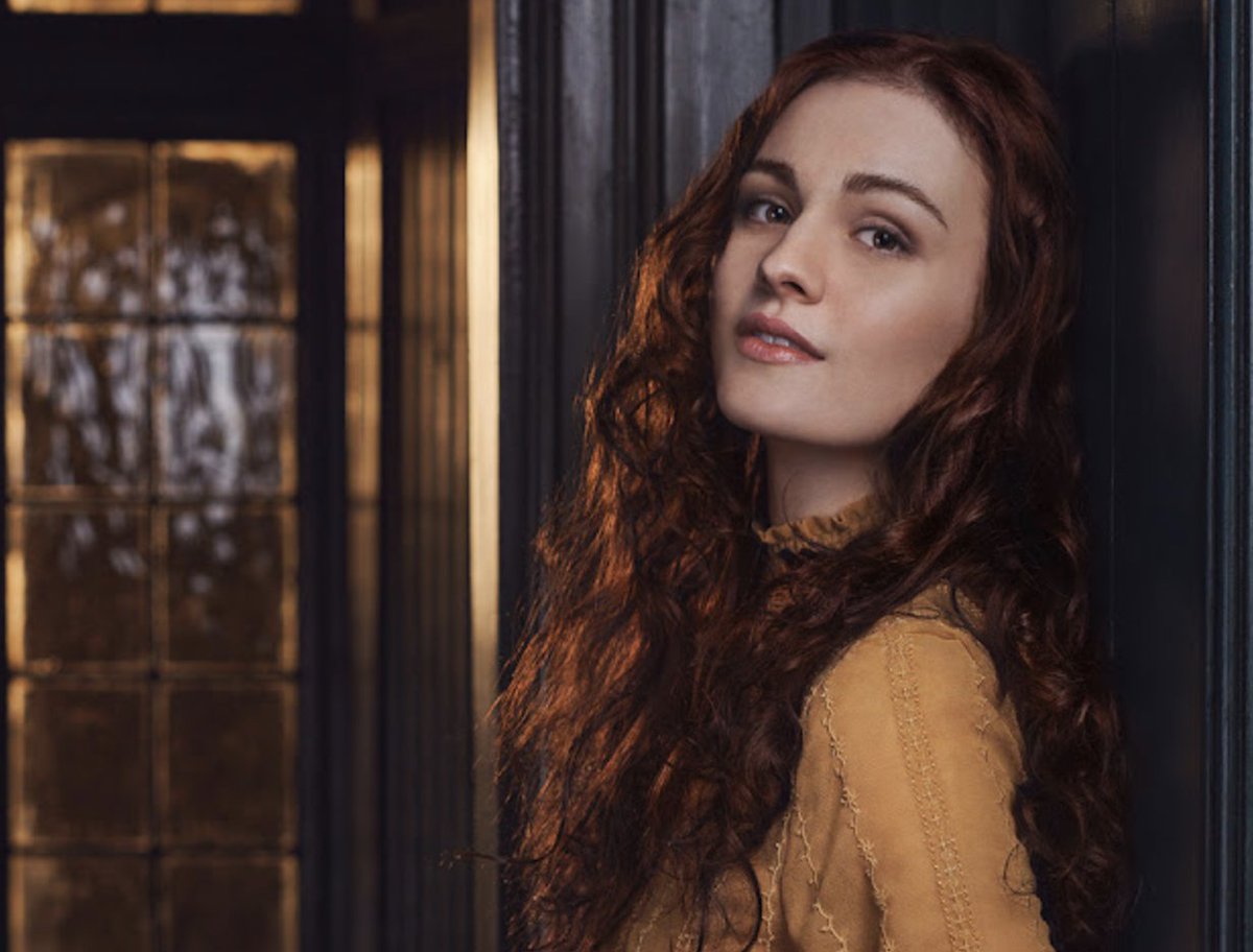 ClanLallybroch's tweet photo. El 28 de enero... de 2016:

Por fin conocimos a Brianna!
¿Os acordáis?
El día que Richard por fin encontró a su "brie" 🧀

#outlander #castversary https://t.co/mDtYP1ulg0