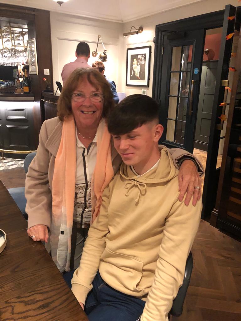 Karl Oakes tweet media