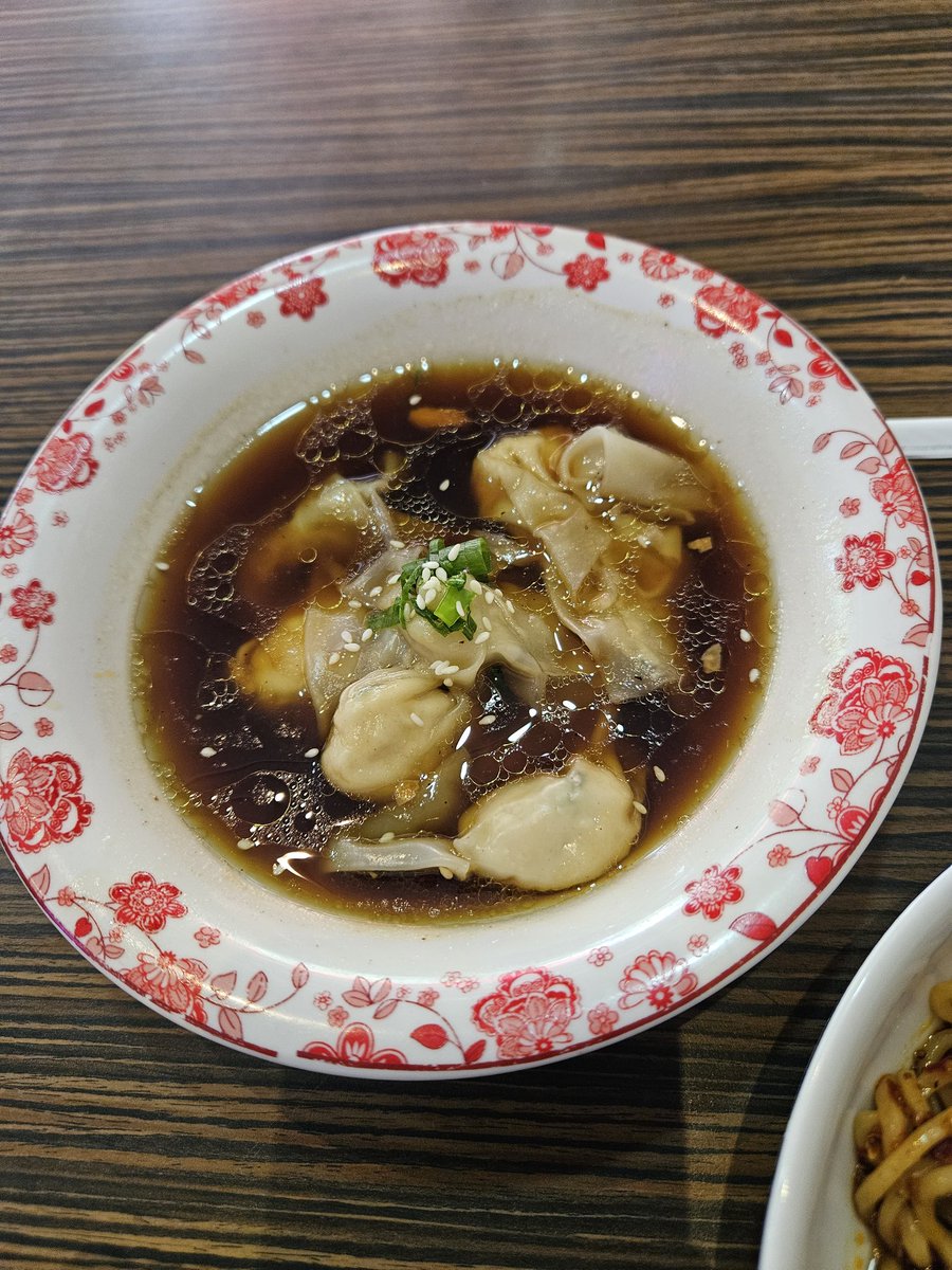 hap2_91829's tweet photo. Mie Modang UNY enak woy. Yg rasa mala pedes bgt (ＴДＴ　).
Pangsingnya juga enak, dagingnya g pelit https://t.co/wQdBLyHXlM