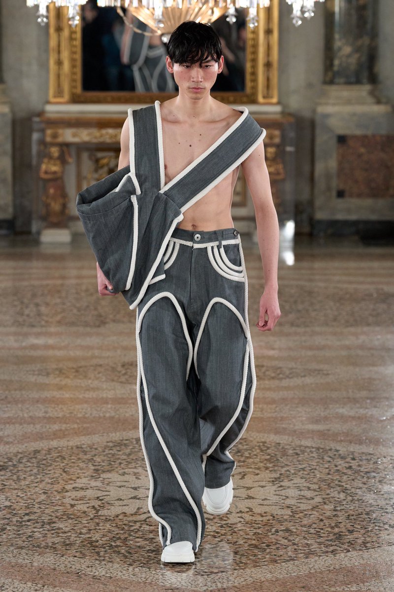 jacquemusx's tweet photo. Pronounce Men FW24 🫶 https://t.co/1EmVdQMkMA