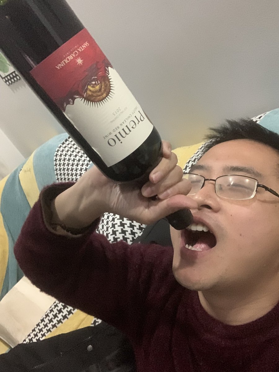 JamesCageWhite's tweet photo. I’m drinking wine 🍷 as reward https://t.co/JfeBLEoXRs