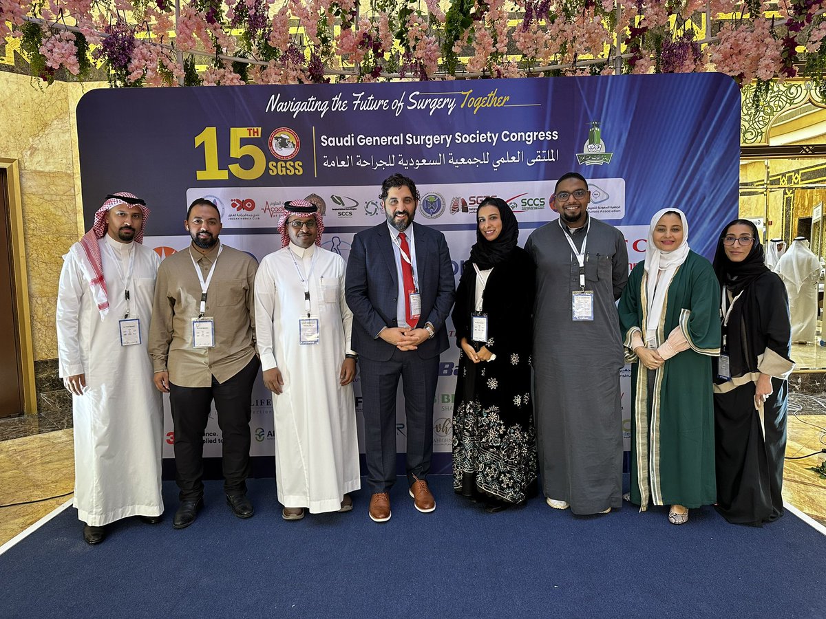 DagestaniHatoon's tweet photo. Together with @topknife a pioneer in Trauma Surgery and my amazing colleagues in trauma surgery @aljifri_sara @IsurgeonA @drhishaaam_2022 @AHMADRAHMANI1 @m7med3b https://t.co/5b9l2pJfMO