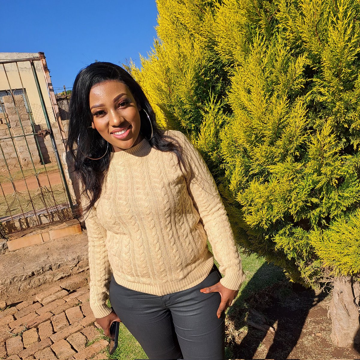 mpho15792273's tweet photo. #NewProfilePic https://t.co/r2oB0ECFdJ