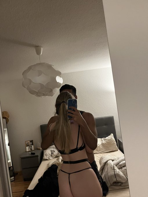 First kinky party? ✅ https://t.co/Y6VlCEcLSm