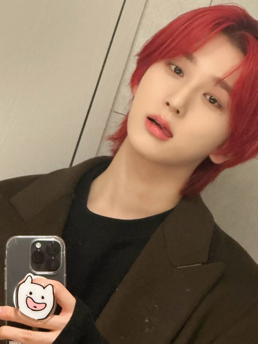 by_EPEX's tweet photo. [#백승]

찡긋😉

#EPEX #이펙스 #BAEKSEUNG #백승 #백전백승 https://t.co/bDeu4pk426